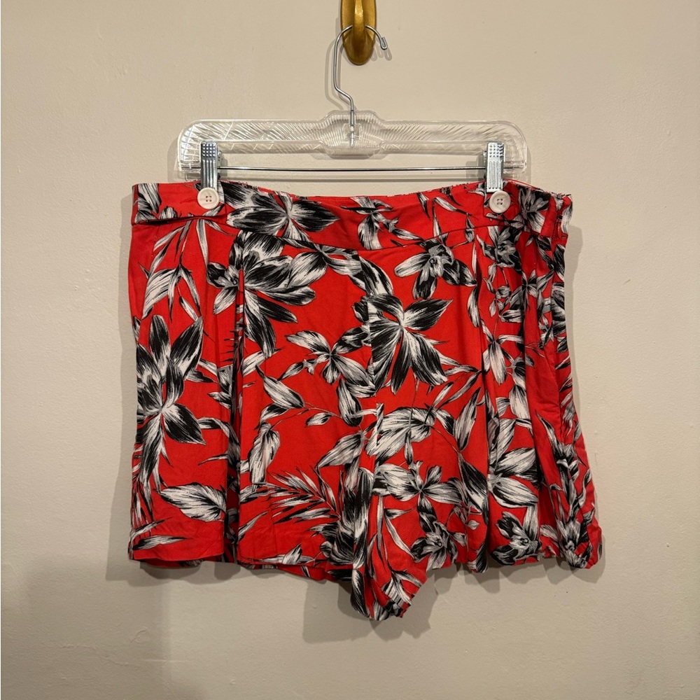 Banana Republic Floral Sailor Shorts, flowy summer shorts
